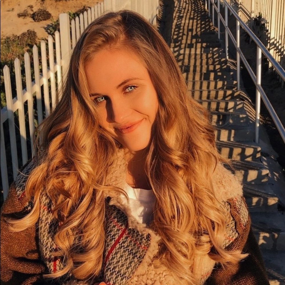 Meet your Posher, Lauren